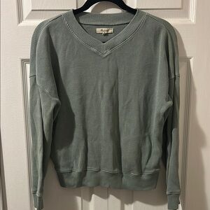 Madewell Women’s Green Cotton V-Neck Sweater with Ribbed Trim, Size M